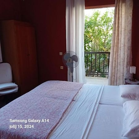 Apartament Acharavi Acharavi  Zewnętrze zdjęcie