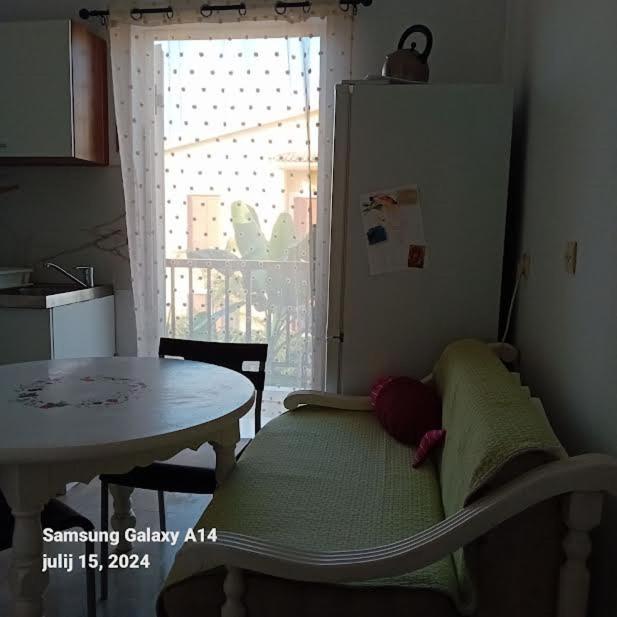 Apartament Acharavi Acharavi  Zewnętrze zdjęcie