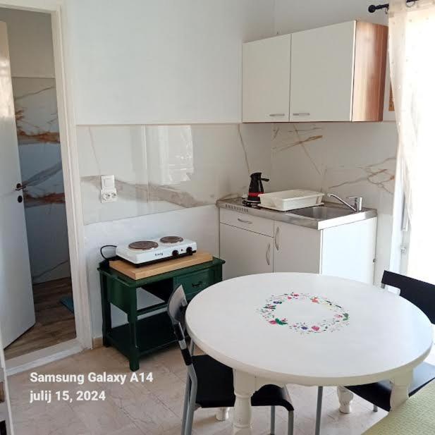 Apartament Acharavi Acharavi  Zewnętrze zdjęcie